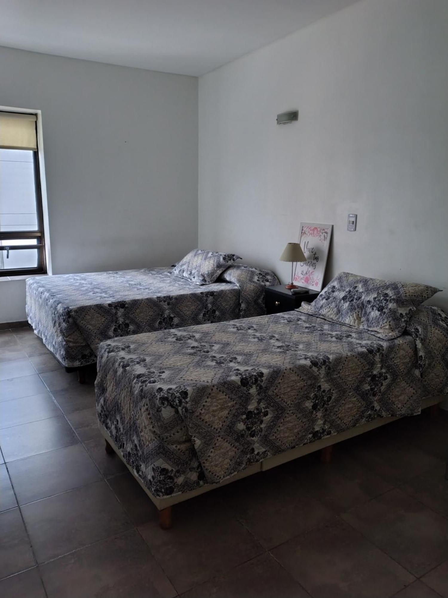 Apartamento Calle Corrientes Buenos Aires Exterior photo